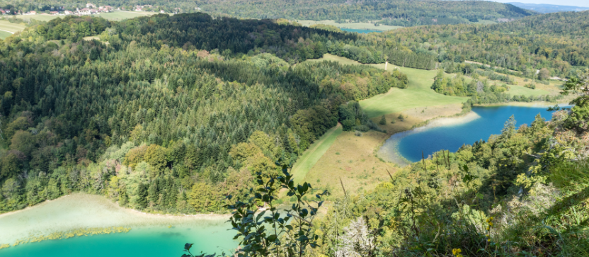 Belvédère des Quatre Lacs, Montagnes du Jura. 