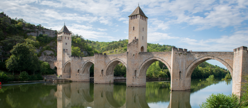 Pont Valentré à Cahors, dans le Lot. 