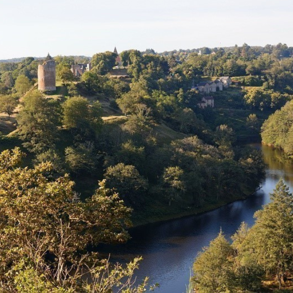 Roca de la Fileuse, en el Valle del Creuse.