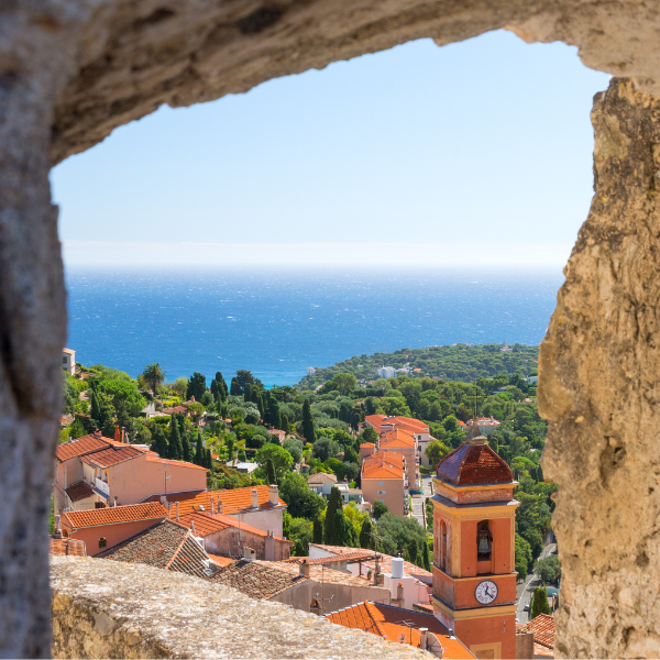 Castillo de Roquebrune-Cap-Martin, en la Costa Azul.