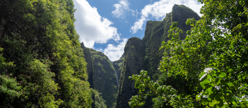 cascade de Vaipo sur l'île de Nuku Hiva, en Polynésie française.