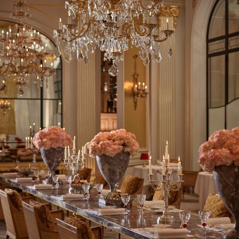 Restaurant Gastronomique in het Plaza Athénée.