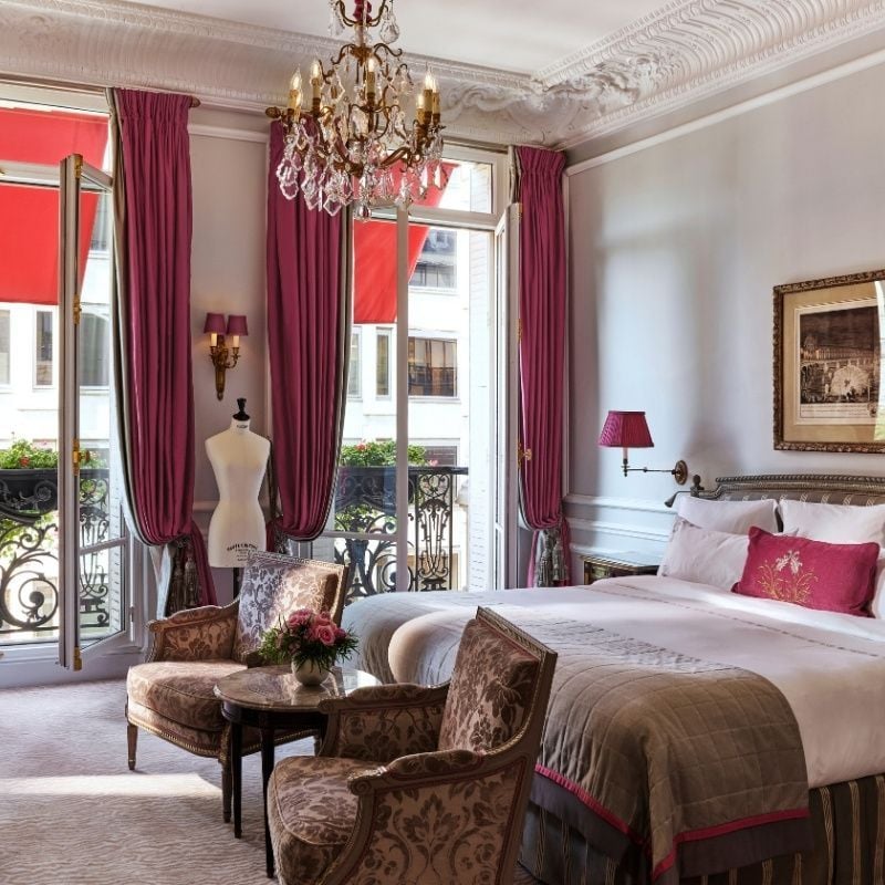 De Suite Eiffel Haute Couture in het Plaza Athénée.
