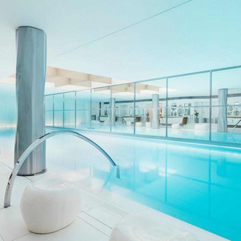 Spa de l'hôtel Royal Monceau à Paris. 