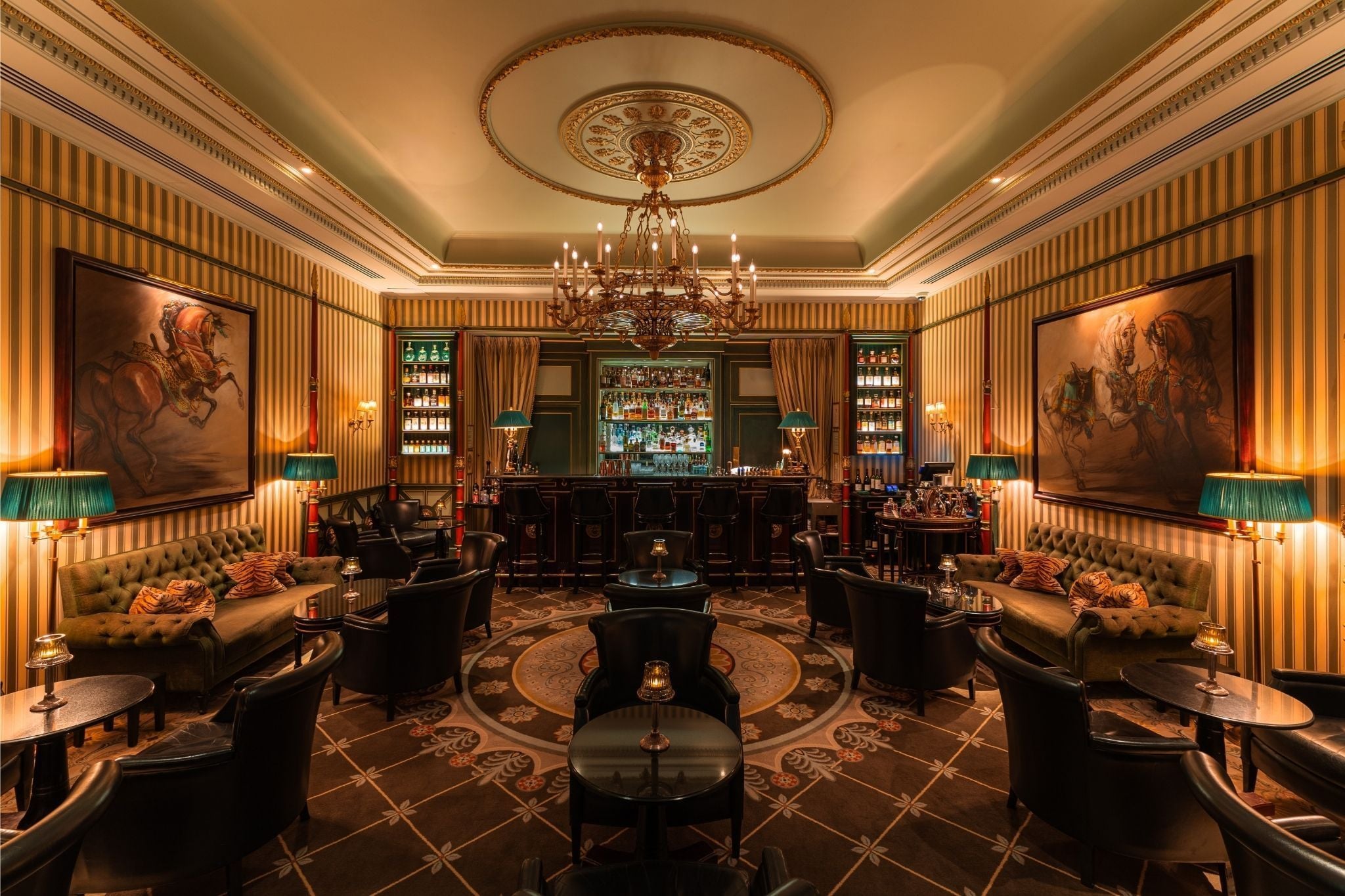 Bar Botaniste à l'hôtel Shangri-La, à Paris. 