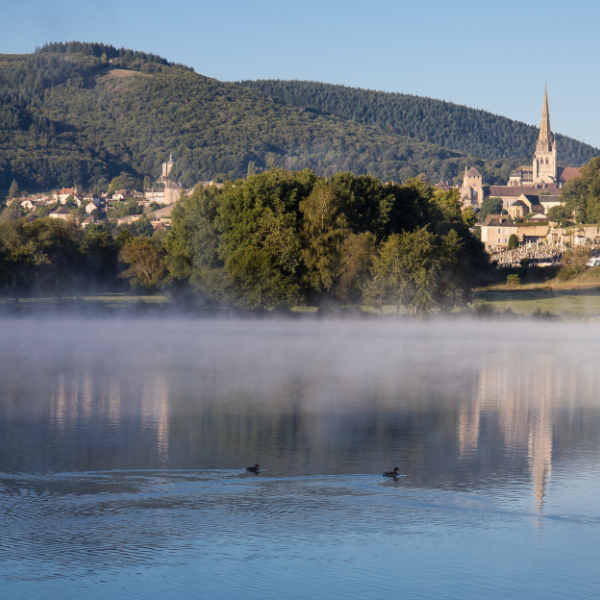 Autun, in het Parc Naturel Régional du Morvan in de Bourgogne. 