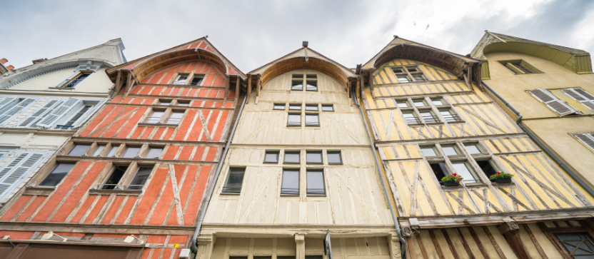 Troyes, en Champagne. 