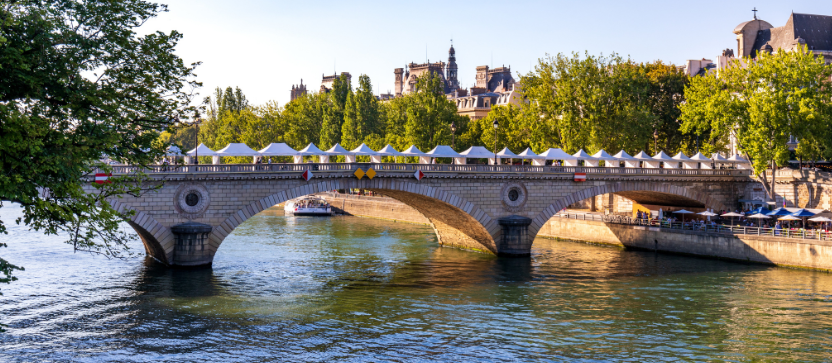 Puente Louis-Philippe en París.