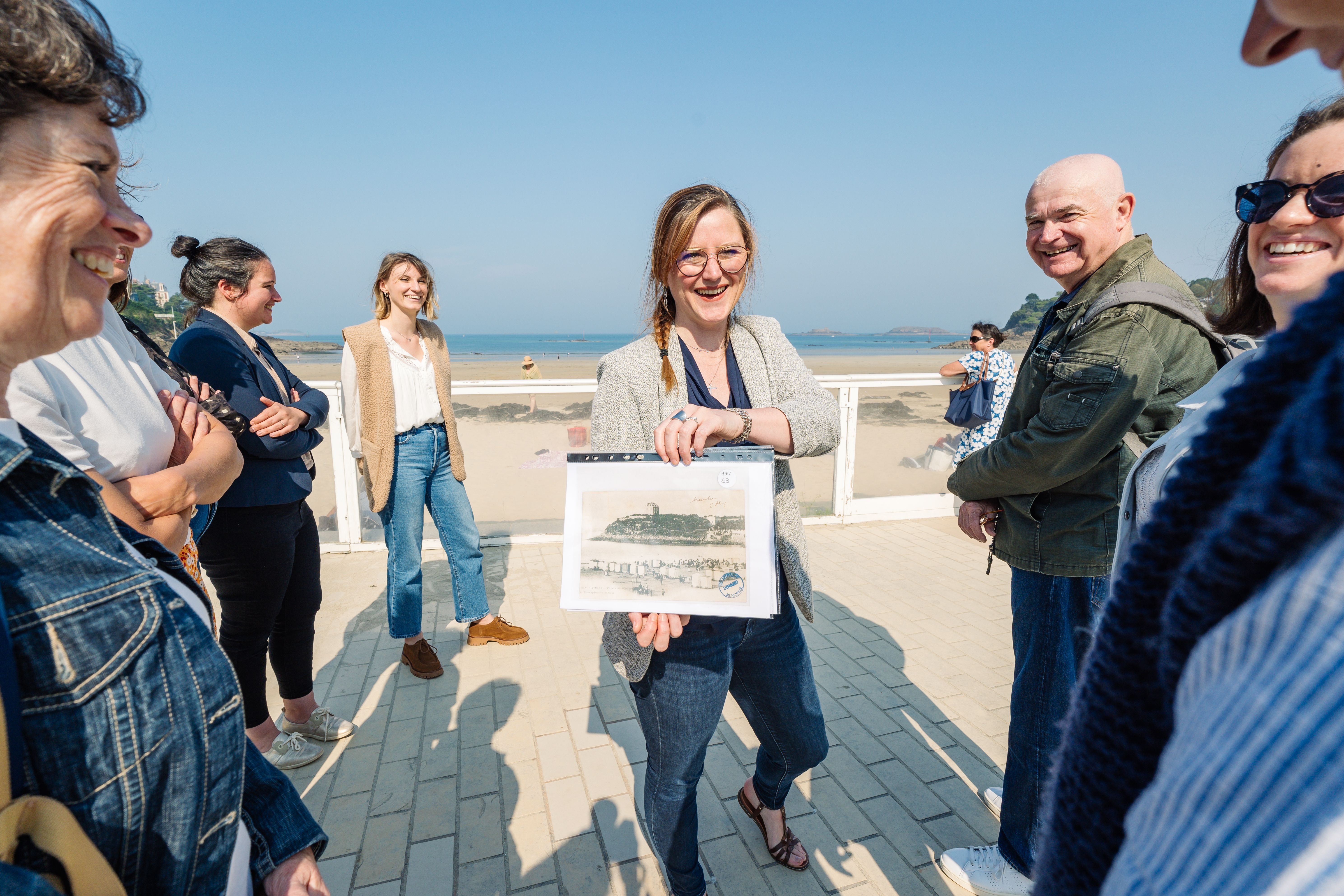Visita guiada en Dinard, en la playa de la Ecluse