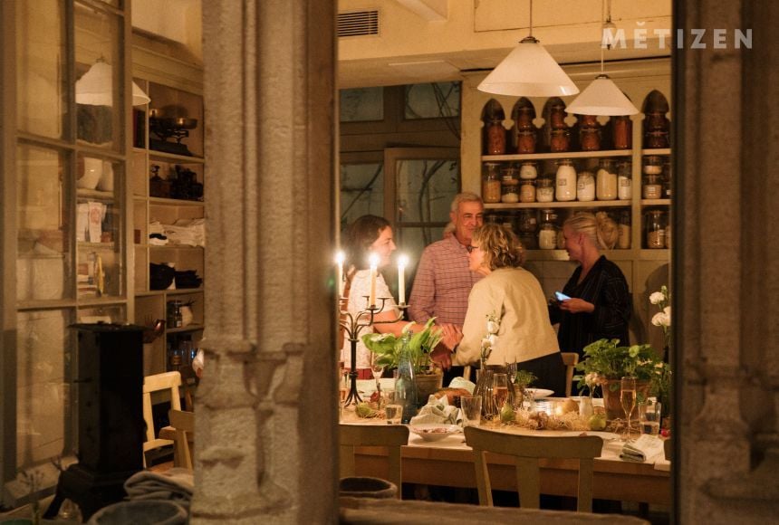 Metizen - 라 타블르 오트