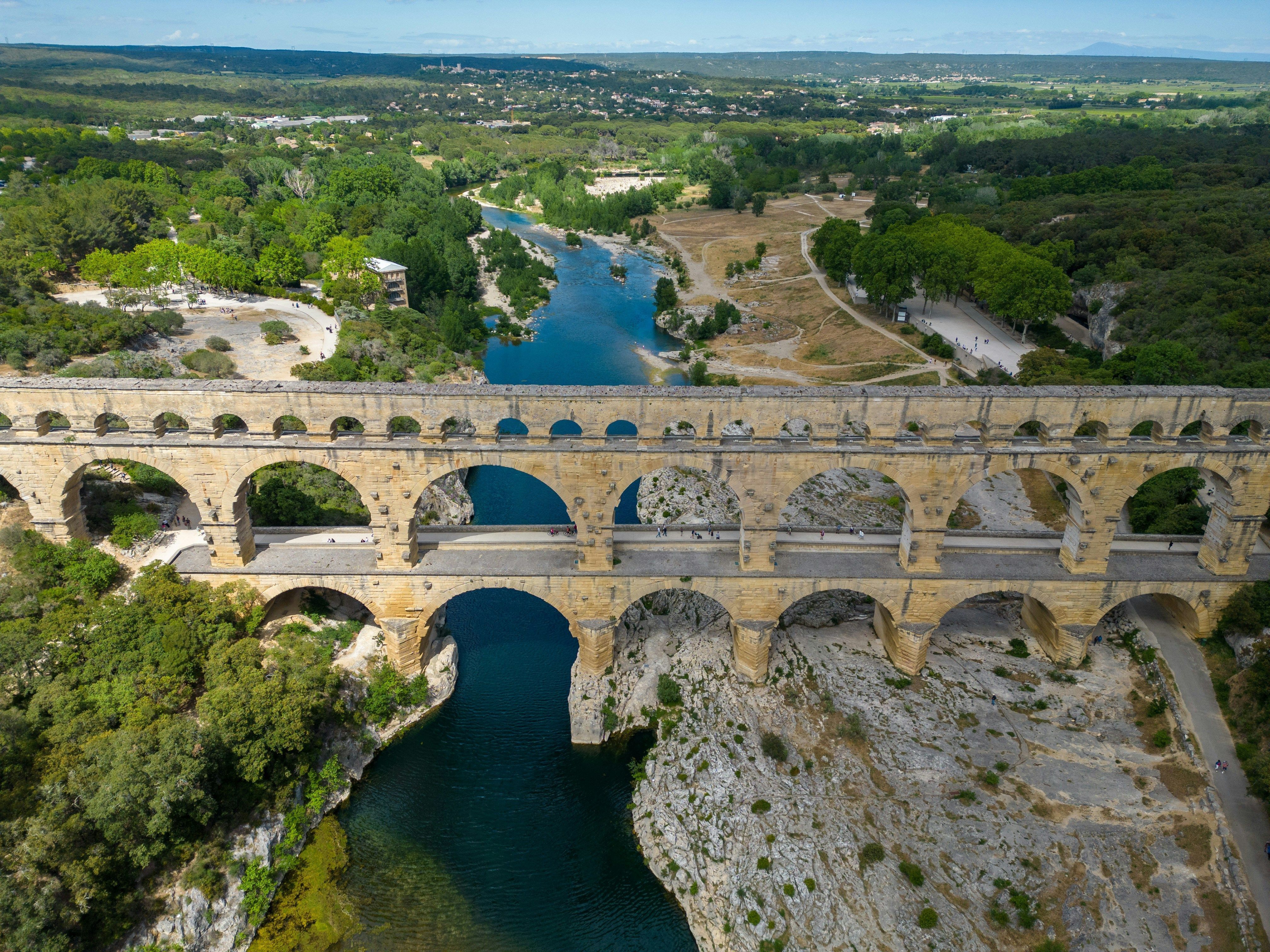 Pont du Gard van bovenaf.