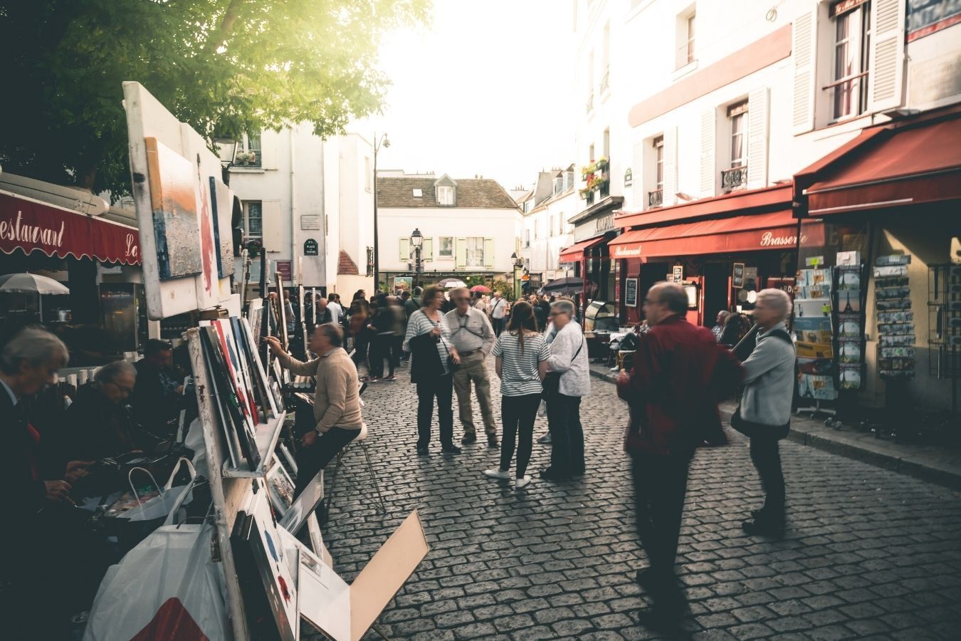 モンマルトルの丘にあるテルトル広場