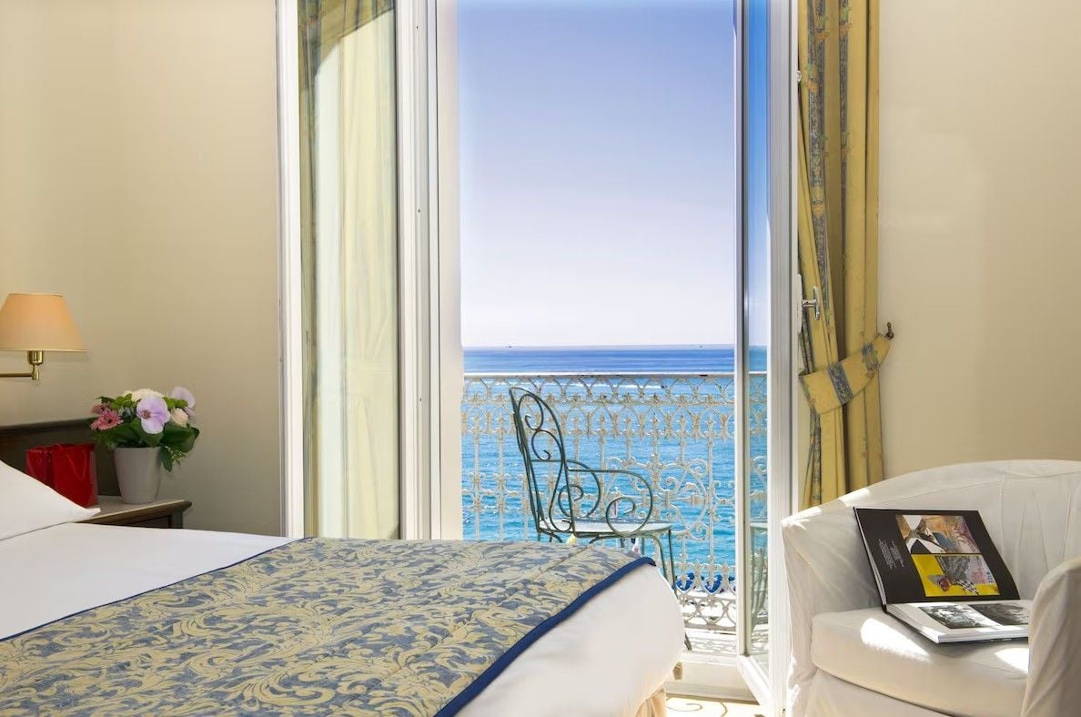 West End Nice Promenade - 웨스트엔드