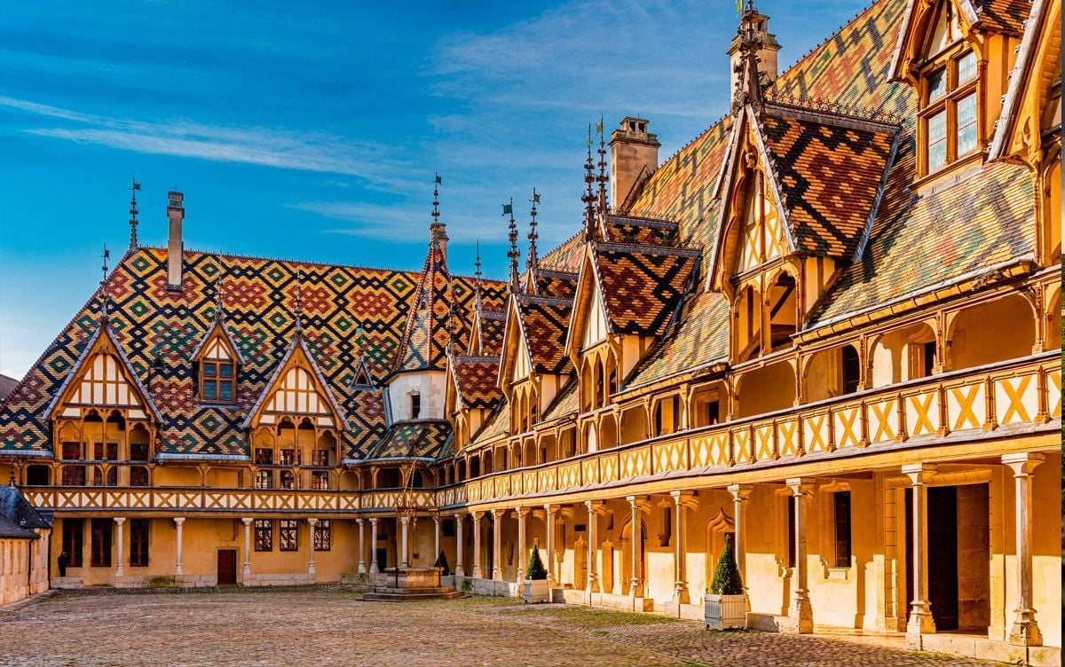 Hospices de Beaune, en Borgoña.