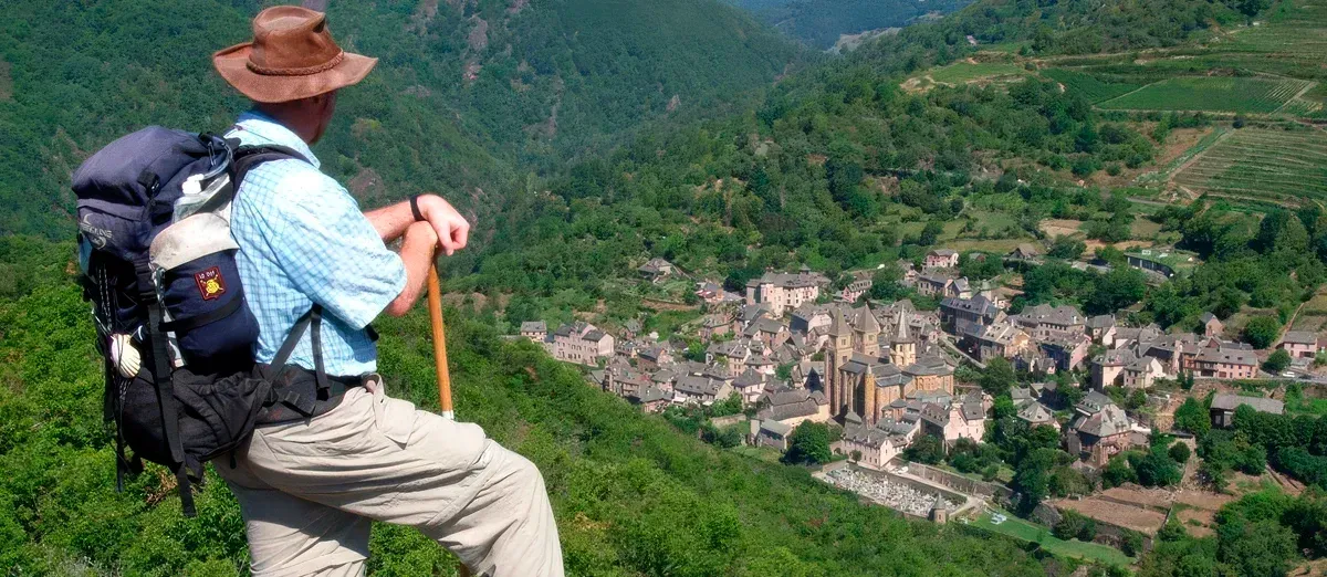 Conques, en el Aveyron, en el Camino de Santiago de Compostela (Unesco)