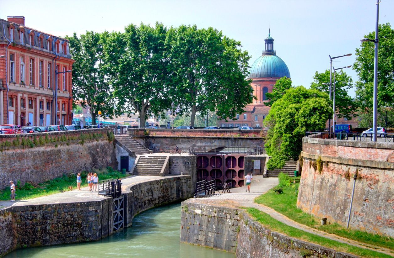 Esclusa Saint-Pierre, muelle Saint-Pierre en el Garona, en Toulouse.