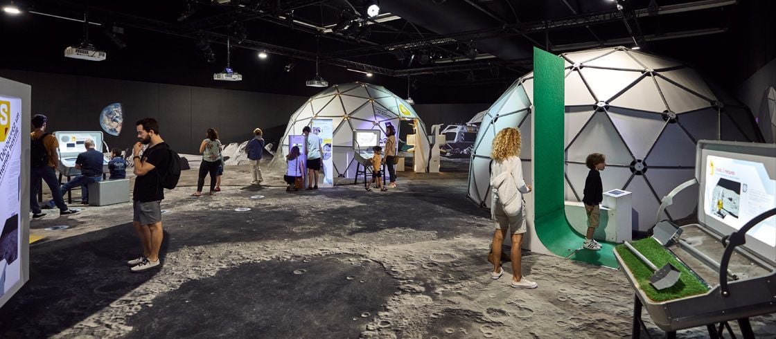 Exposición Lune - Épisode II, en la Cité de l'Espace de Toulouse.