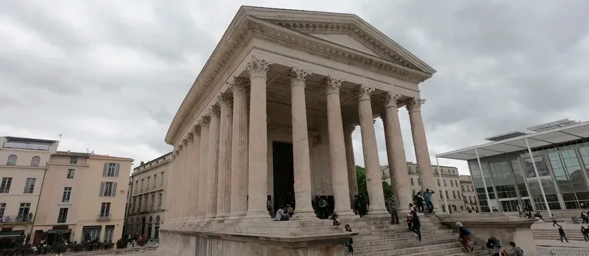 La Maison Carrée, en Nimes